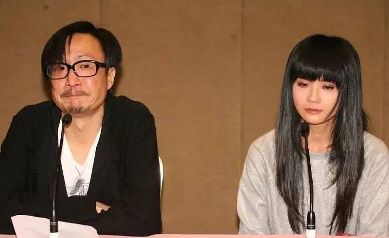 和百亿富三代分手两年后，阿Sa官宣小10岁鲜肉男友！网友：富豪哪有弟弟香……（组图） - 19