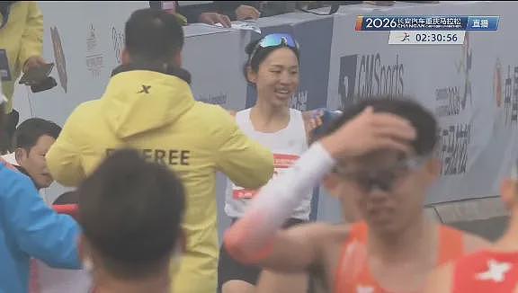 “最快女护士”张水华辞职后首战:重马获第六名!本人赛后回应:爱好有,工作也要有;赛前直播曾坦言因伤状态欠佳(组图) - 6