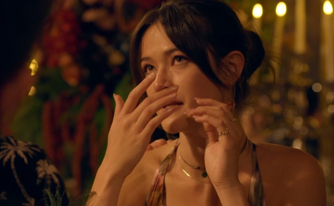 华裔女博士上英国最火真人秀，真心话环节崩溃大哭：妈妈妹妹相杀后自杀，我想用奖金买个家...（组图） - 14