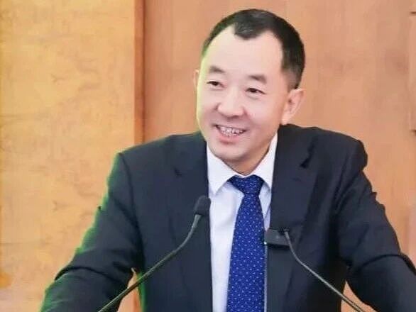 在基金会年薪超70万引质疑，陈行甲回应（图） - 1
