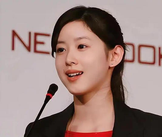 为何章泽天一开口反而让人失望(组图) - 1