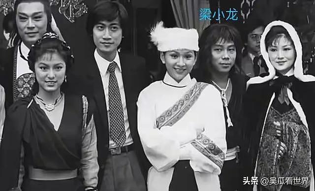 香港明星梁小龙去世，享年77岁，两任妻子都是大美女（组图） - 6
