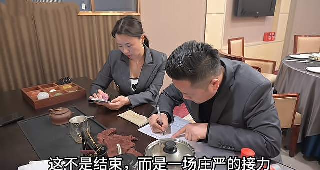 梁小龙离世前10几个小时仍赚钱养家！现场签合同，还耍了一套动作（组图） - 11