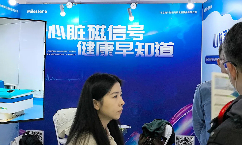 大赚“外快”！外国人涌入中国看病，是一件好事吗？（组图） - 4