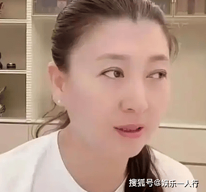闫学晶又开播了，弹幕简直没法看！网友集体抵制（组图） - 5
