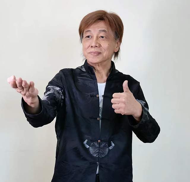 梁小龙去世过程曝光！凌晨两点半胸口痛，下午抢救不及，一双儿女在澳洲读书，女儿模样俊俏身材高挑（组图） - 3
