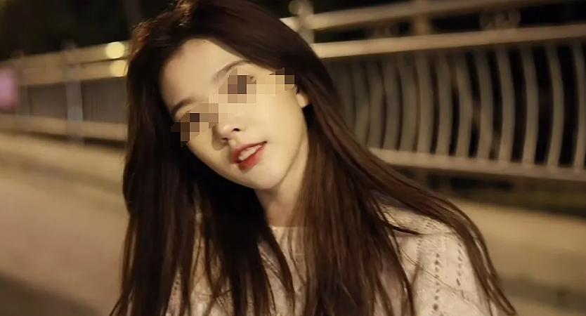 20秒广告报价35万的女网红翻车！这脸蛋这身材凉了评论区直呼可惜（组图） - 10