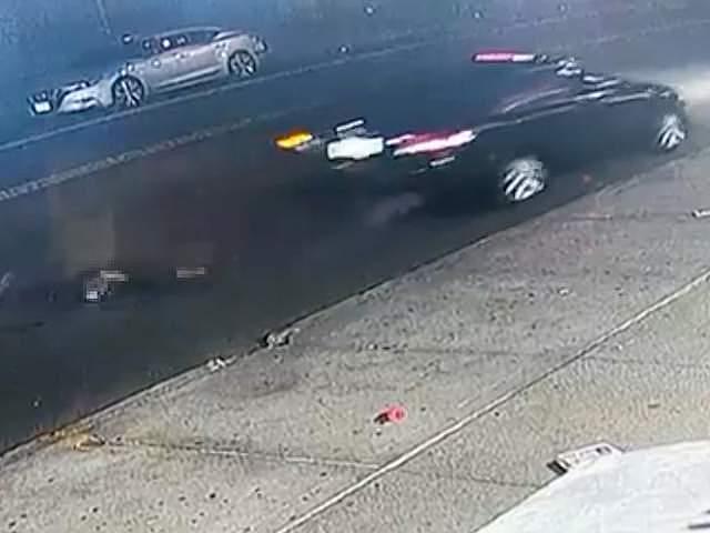 美国昔日女童星闯红灯遭两车撞击，被拖拽身亡，生前沦为流浪汉（组图） - 4