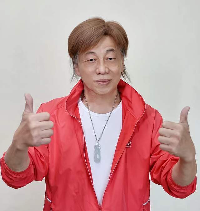 梁小龙离世前10几个小时仍赚钱养家！现场签合同，还耍了一套动作（组图） - 4