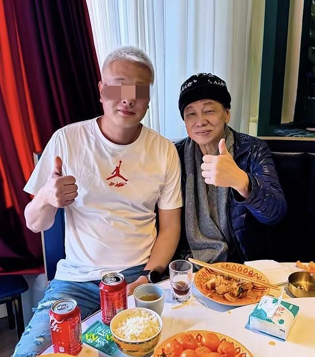 梁小龙去世，死因成谜，狂发生前视频，承认婚内出轨，妻子很漂亮（组图） - 3