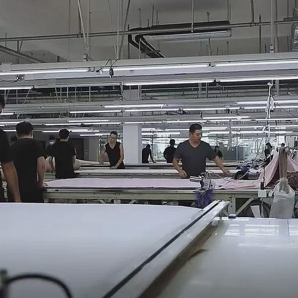 【时尚】看起来很贵其实很便宜，这7件衣服，被反复问链接（组图） - 127