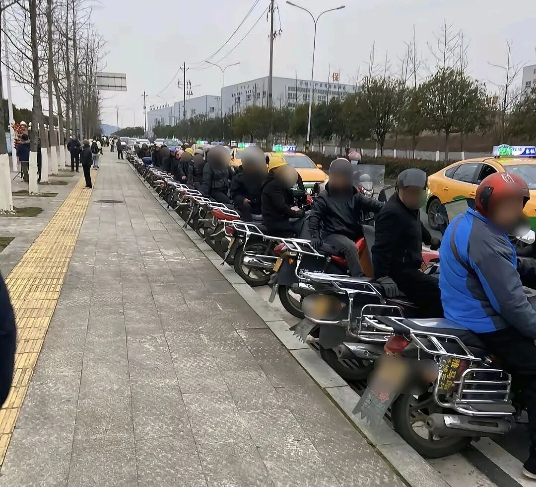 【爆笑】“网友改造车的程度能有多离谱？！”哈哈哈哈哈被网友评论笑尿！（组图） - 20