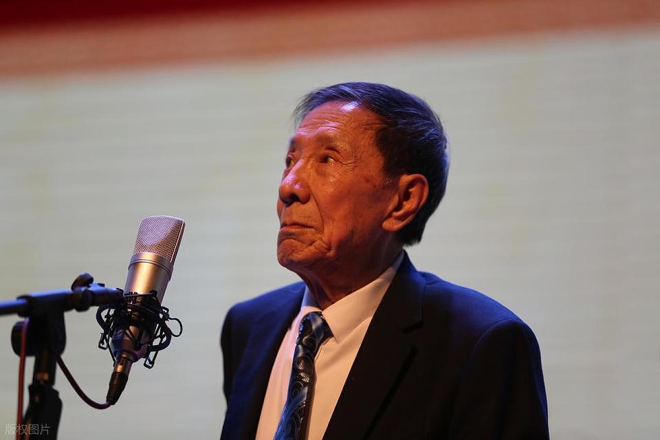 90岁相声大师杨振华逝世，最后露面照曝光，穿白T恤精神很好（组图） - 11