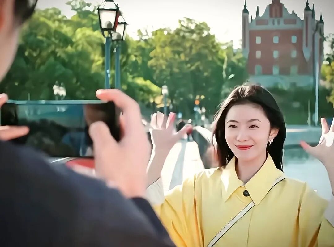 网友给贵妃穿衣后又开始全国“巡骂”,景区雕塑咋成了挨批重灾区(组图) - 10