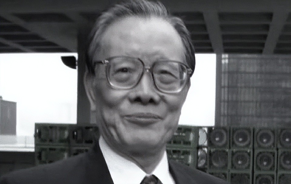 向华炎告别仪式：向太陈岚神情哀伤，4000兄弟出动，上百警察到场（组图） - 1