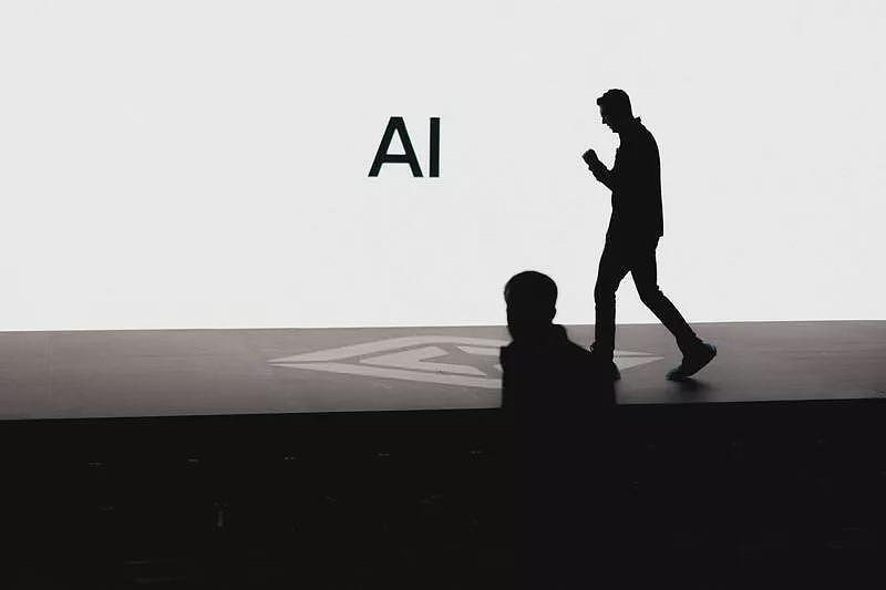 AI浪潮冲击下，中国多所大学撤销艺术相关科系（图） - 1