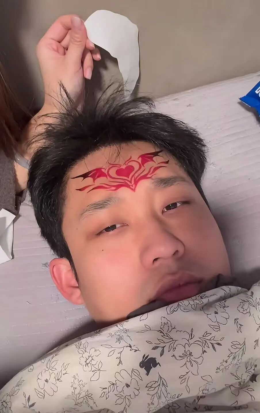 【爆笑】“时隔三年发现婚纱照主角不是我…？”哈哈哈这么小众的事情居然真实发生过！（组图） - 74