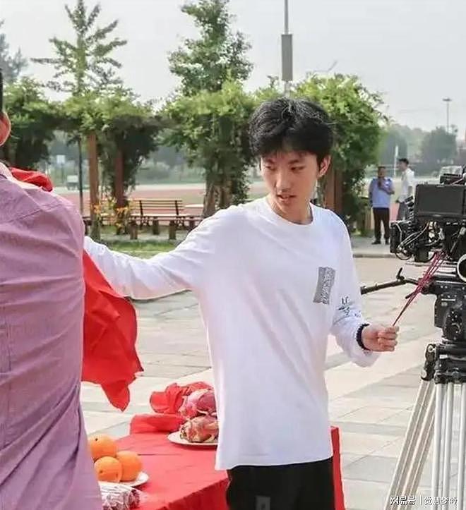 24岁的张壹男,给老爸张艺谋争光了,张艺谋:“比我厉害!”(组图) - 7