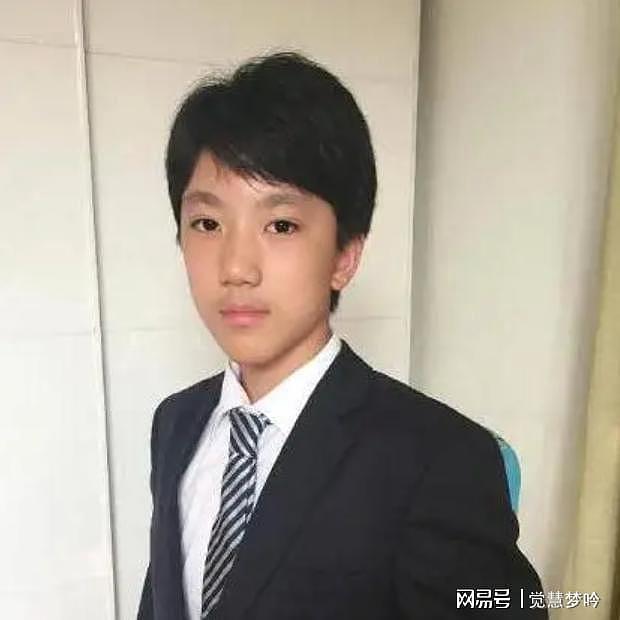 24岁的张壹男,给老爸张艺谋争光了,张艺谋:“比我厉害!”(组图) - 2