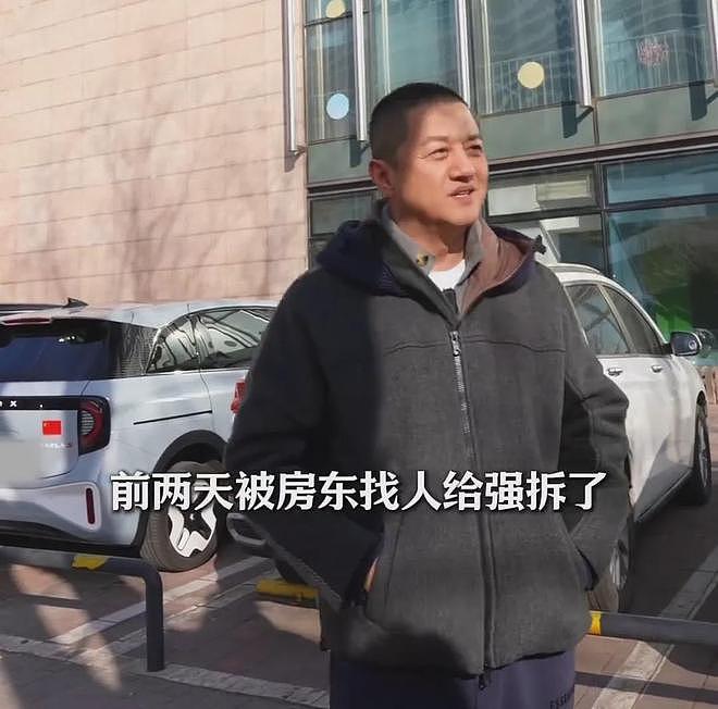 欠债数亿曾要下跪求饶的李亚鹏，守住最后的体面（组图） - 1