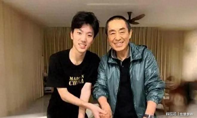 24岁的张壹男,给老爸张艺谋争光了,张艺谋:“比我厉害!”(组图) - 1