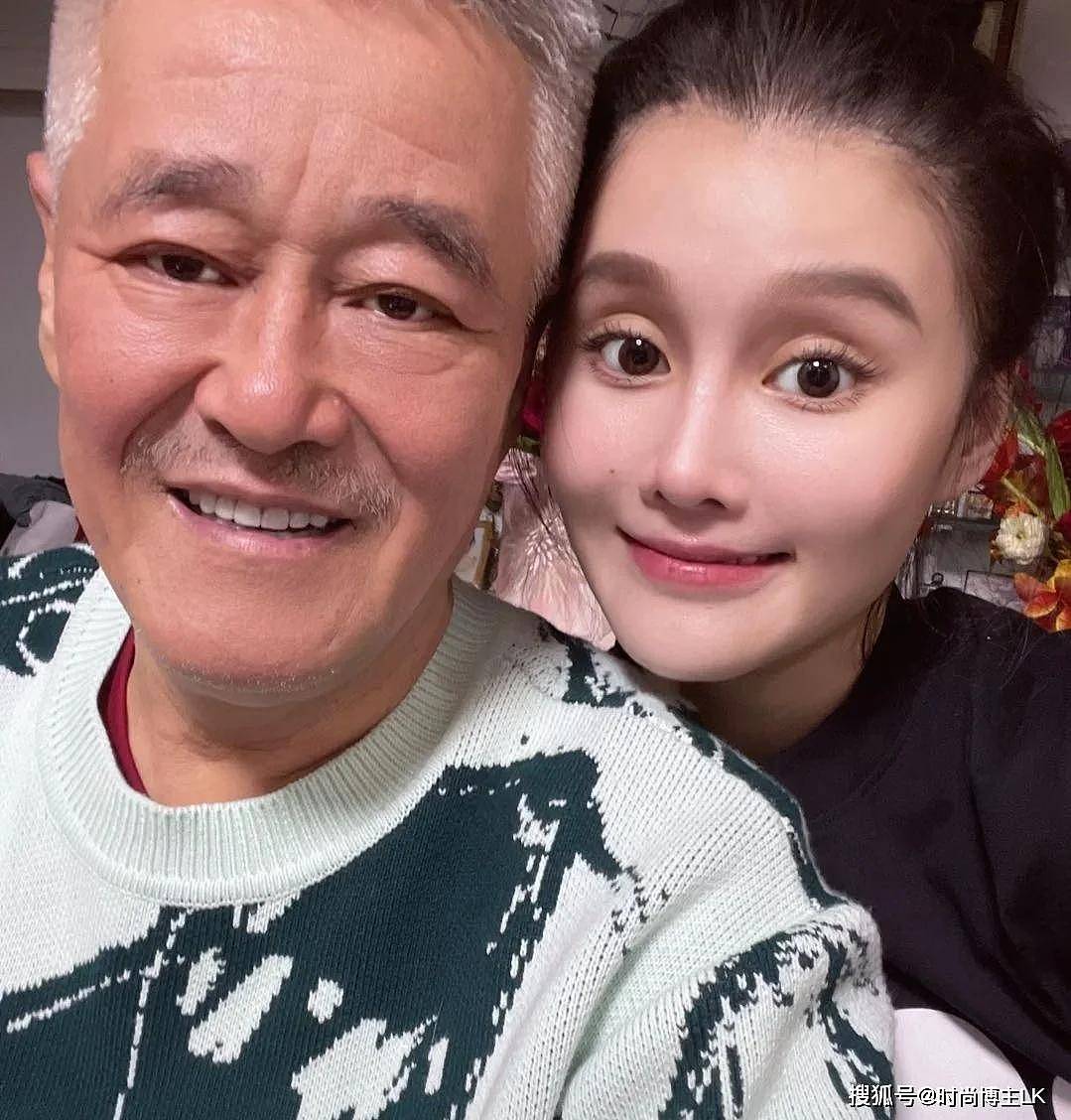 赵本山女儿一句话,揭穿了“借钱”的本质,网友:人间清醒啊(组图) - 5