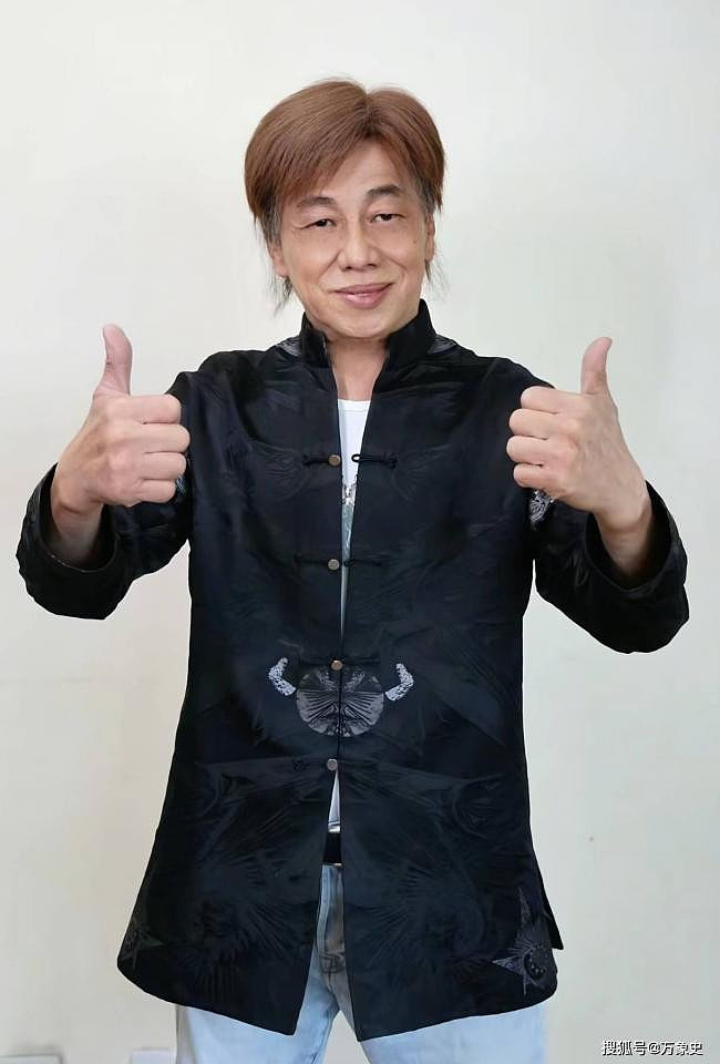 梁小龙血战平安大厦事件:一人独斗十多名刀手(组图) - 11
