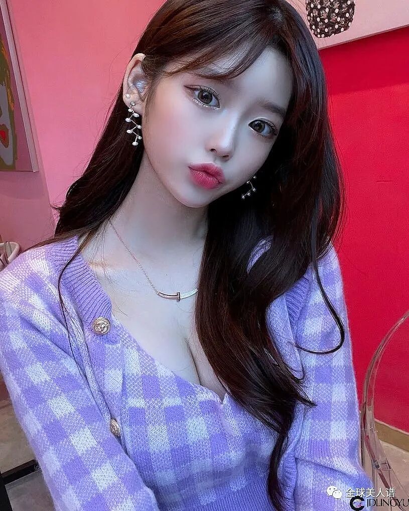 【美女】IG高校正妹“별」”颜美乳好极品，放学后的穿搭让人恋爱（组图） - 10