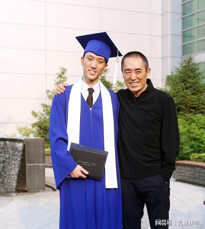 24岁的张壹男,给老爸张艺谋争光了,张艺谋:“比我厉害!”(组图) - 14