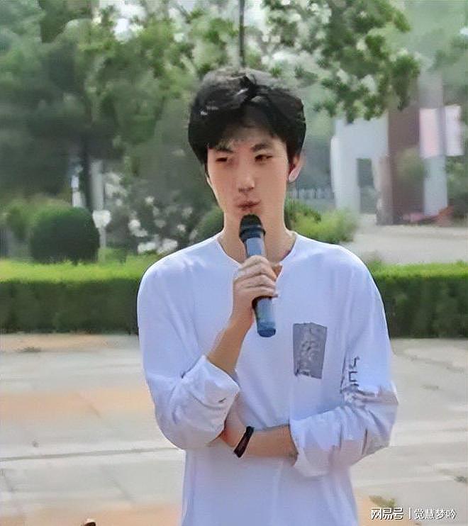 24岁的张壹男,给老爸张艺谋争光了,张艺谋:“比我厉害!”(组图) - 5