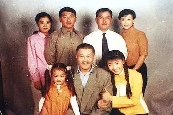 被封的老戏骨,豪宅里哭穷(组图) - 13