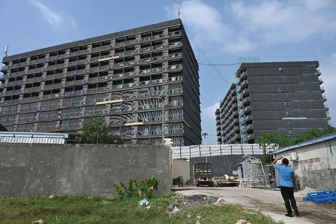 逃离柬埔寨：两个电诈幸存者决定徒步回国（组图） - 4