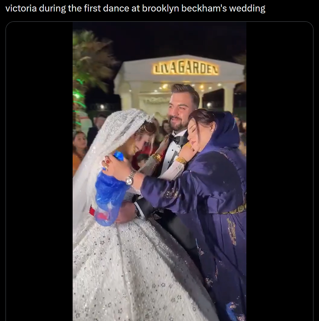 贝克汉姆儿子血泪长文让贝嫂崩溃?熟人爆她婚礼抢舞并不过分,网友AI脑补还原现场(组图) - 16