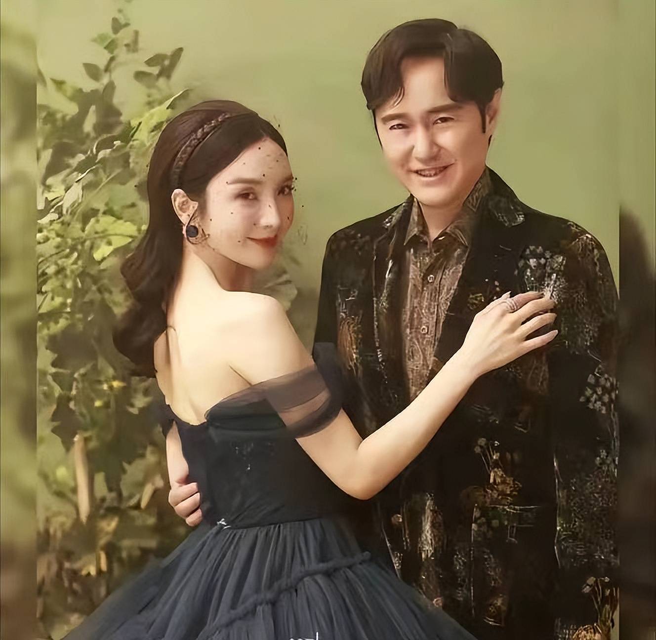 著名反派演员冯雷隐婚8年，和演员何昊阳育有一女（组图） - 1