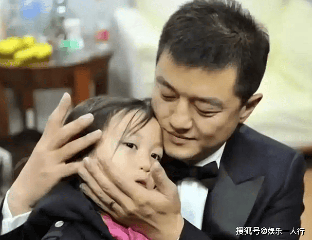 李亚鹏直言嫣然医院离不开前妻王菲的慷慨解囊(组图) - 1