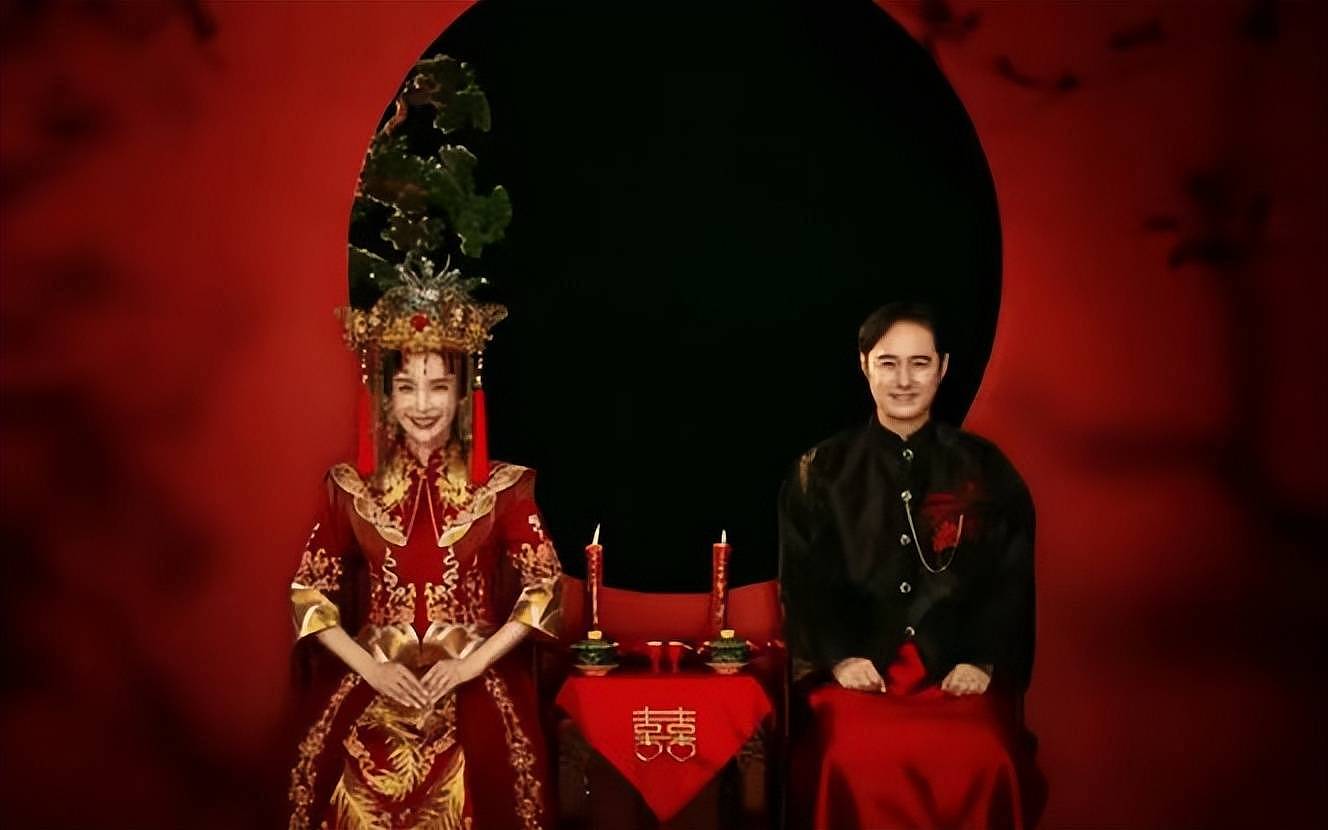 著名反派演员冯雷隐婚8年，和演员何昊阳育有一女（组图） - 2