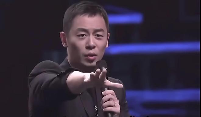 不下桌总有机会开席！41岁丑闻缠身的朱亚文，这次要“翻身”了（组图） - 8