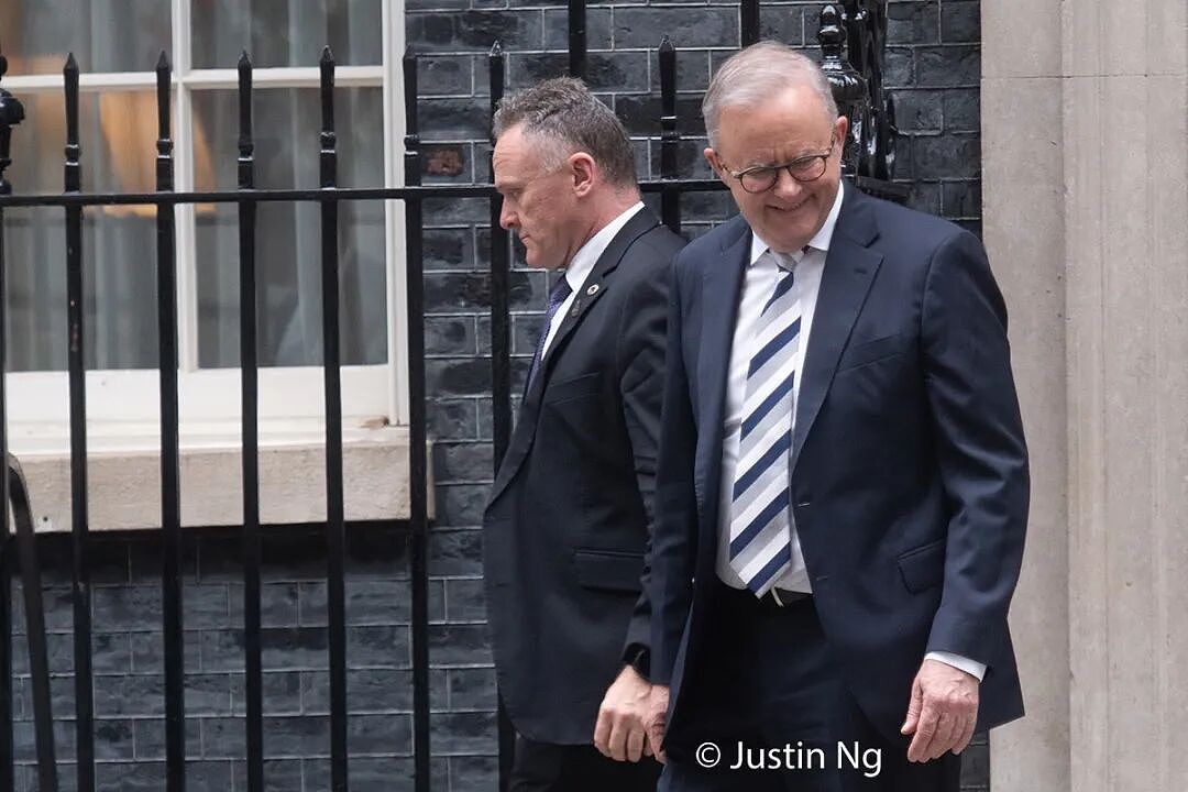 熬走五任首相，英国19岁首席捕鼠官又上热搜：咪的天，他好帅（组图） - 20