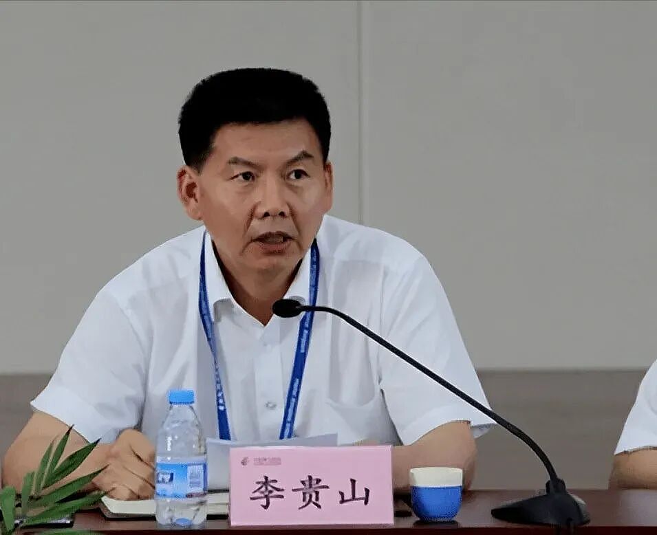 热搜炸了！俩儿不争气，79岁陶华碧再出山，老干妈三年狂赚54亿（组图） - 8