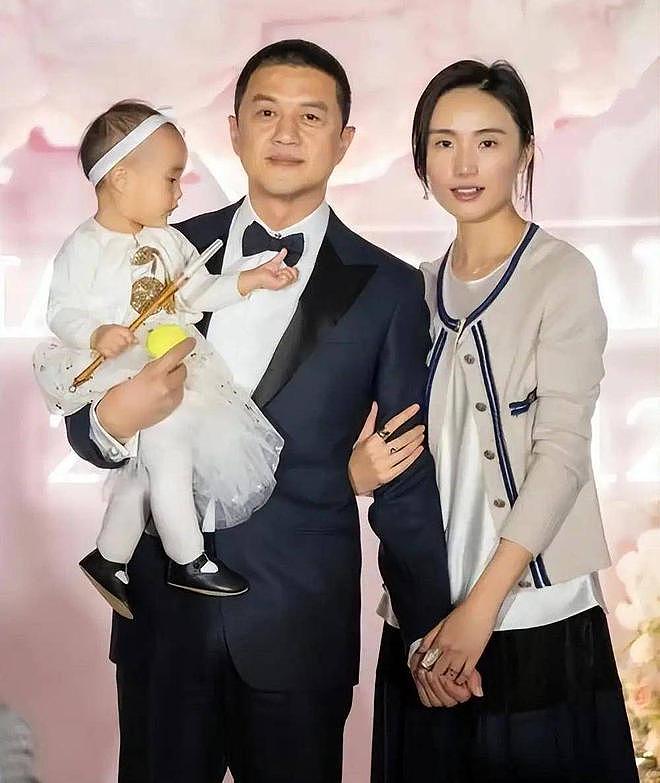 又离婚了？高调谈论再婚的李亚鹏，没给海哈金喜留一丝体面（组图） - 5