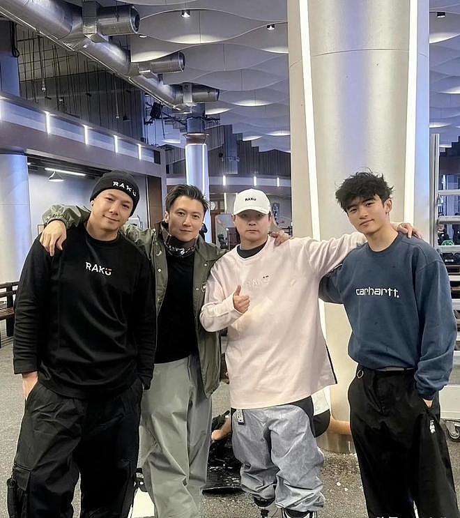张柏芝一家送Lucas去澳洲！小Q个子比大哥还猛，小儿子大长腿抢镜（组图） - 39