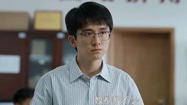 中年考公三件套，一年狂捞270亿？（组图） - 2