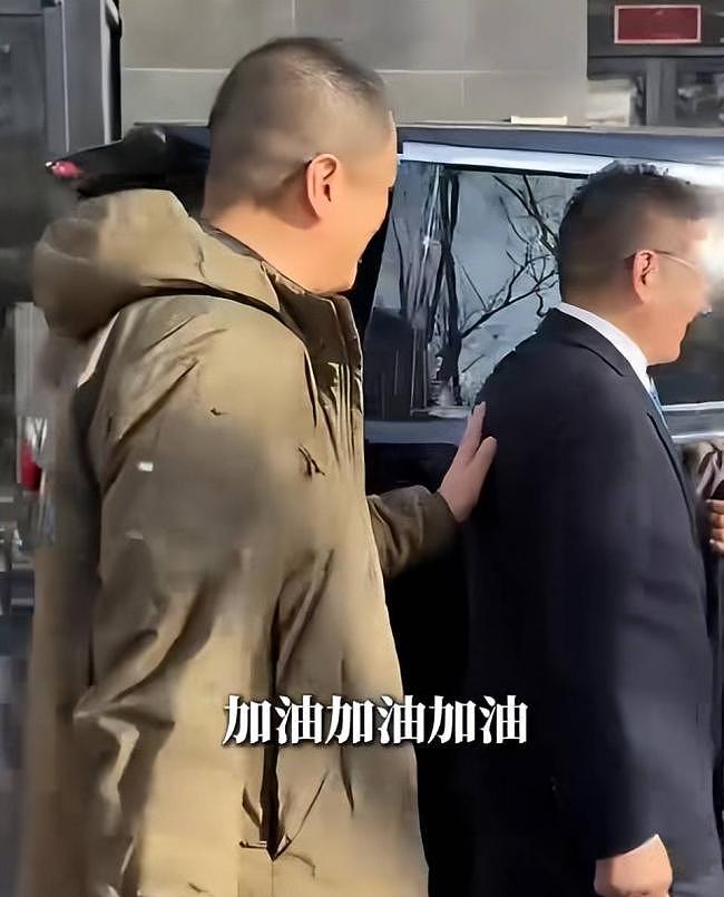 李亚鹏哭了！陈光标带1900万救场嫣然医院，王菲回应让全网沸腾（组图） - 8