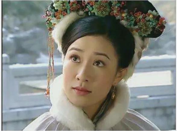 【美女】50岁佘诗曼的括号臀,杜江看了都说好(组图) - 8