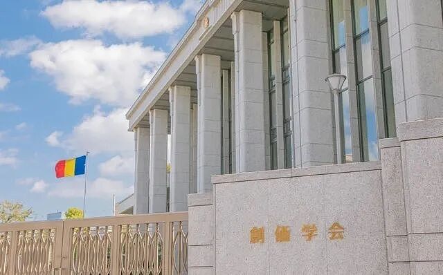 高市早苗今天解散众议院何意味?昔日老友分家后还倒戈对手,日本政坛越来越离谱…(组图) - 10