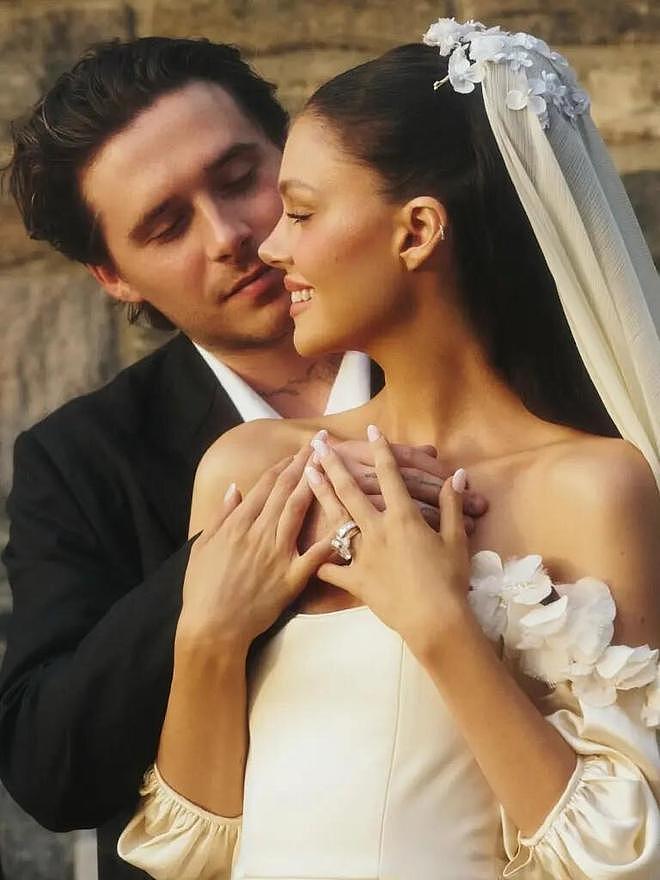 贝克汉姆长子与豪门妻的婚前协议曝光！布鲁克林离婚或将一无所有（组图） - 1