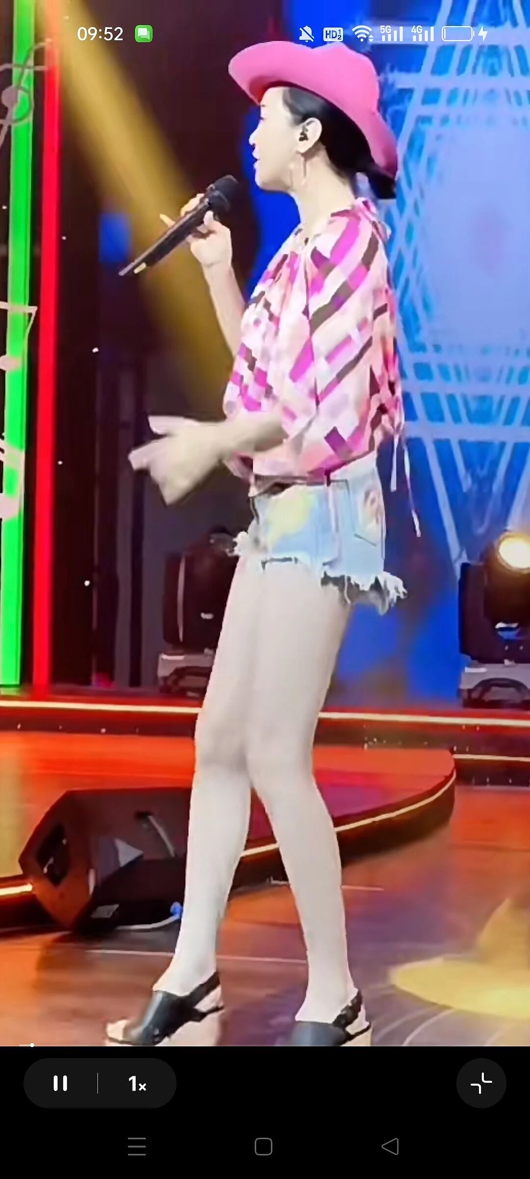 亿万富商入狱！为钱狂追知名女星，广撒网后前任自杀？（组图） - 34