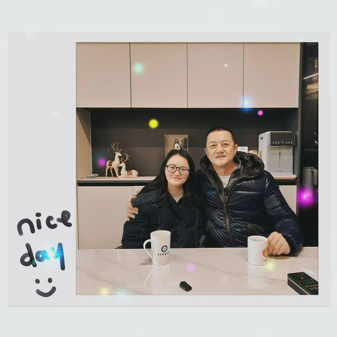 李亚鹏“第四个女儿”发声,力挺其公益坚守,曾转10008元表示支持(组图) - 1