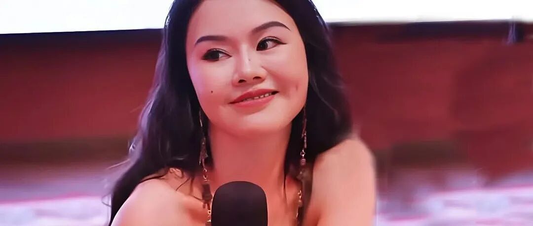 性商教母被封了？卖课尺度大到惊人（组图） - 1