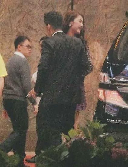 洗米嫂女儿毕业！举家去英国庆祝，Mandy躲回香港不敢出面？（组图） - 21